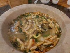 -抚仙湖生态石锅鱼野生菌(告庄店)