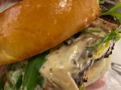 -阿妮叶李(光谷世界城店)