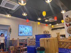 大堂-老家大锅台·地锅鸡·铁锅炖(建邺文体路店)