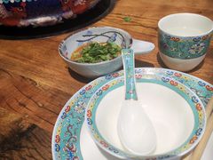 -毛辣果·贵州红酸汤牛肉火锅(西单店)