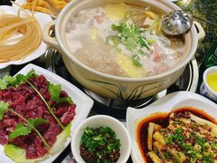 -黔府豆米火锅野菜馆(南马店)