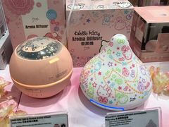 -LOG-ON(海港城店)