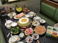 -得意咚瓜·顺德鱼生·冬瓜火锅(深圳首店)