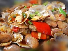 椒香花甲-大钳王油焖大虾