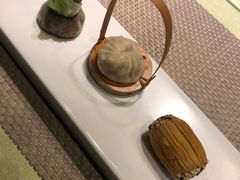 小笼包.素翅饺子.和牛酥-鱼桥巷·美学川菜