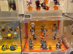 -泡泡玛特POPMART (北京超极合生汇店)