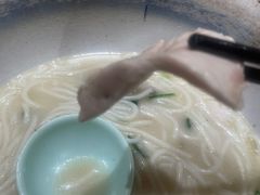 -上坐过桥米线(顺城店)