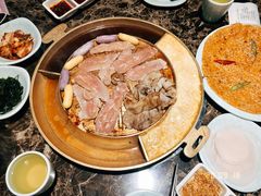 -猪啊牛呀羊啊铜盘烤肉(正大广场店)