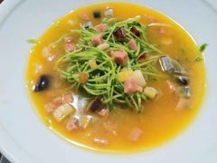 -嫩芽 ·地道重庆菜(十八梯露台夜景店)