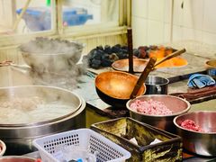 -正宗杨记普洱酸醋米线(总店)