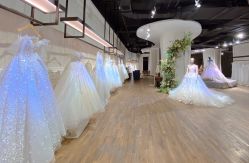 点击看大图 -南京宝娜嫁衣婚纱礼服馆(中央路店)