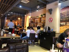 大堂-西域阿里马新疆菜·清真(桂花路店)