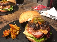 -HIGH FIVE哈福手工汉堡(桂林路店)