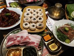 -草家酱蟹炭火烤肉店(珲春南路一店)