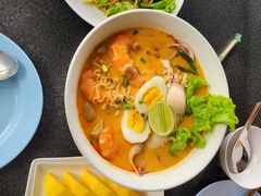 -Kat's Kitchen
