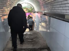 -洞庭洲·防空洞火锅·烧烤·铜锅涮肉(新百广场店)