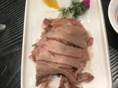 -隆江大酒店(雯婕商务楼店)