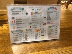 -猫的天空之城概念书店(杭州南宋御街店)