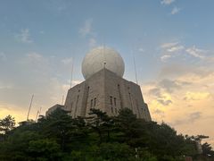 -光明顶山庄