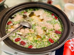 -味上湘菜馆(岳麓山店)