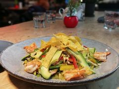 鲜虾牛油果沙拉-Moka Bros 摩卡站(西单大悦城店)