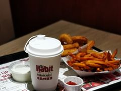 -The Habit Burger Grill 哈比特汉堡(复兴soho店)