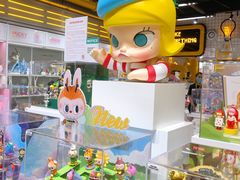 -泡泡玛特POPMART(上海环球港店)