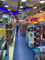 -玩具反斗城(万象汇店)