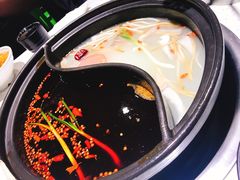 -钢管厂歆瑞源油卤串串香(春熙路太古里店)