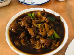 红烧肥肠-张大妈饭店