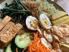 -Pundi Pundi Restaurant