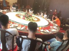 -鲁班喜悦酒店