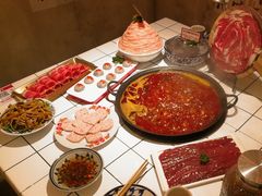 -旧街市鲜货老火锅(大光路店)