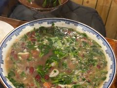 豆米豌豆苗-老凯里苗岭酸汤鱼酸汤牛肉(百里杜鹃路店)