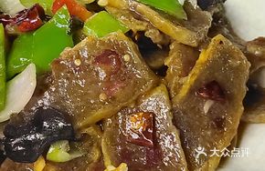Stir-fried Rolled Tofu Skin