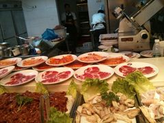 猪梅肉-汉丽轩韩式自助烤肉(大学城龙湖U城天街A馆店)