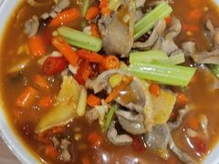 酸辣鸡杂-老游独一佳湘菜馆(高新四路店)