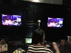 -多佐KTV(北京富力广场购物中心店)