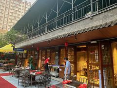 -老号李小肠·特色烧烤园(航天路店)