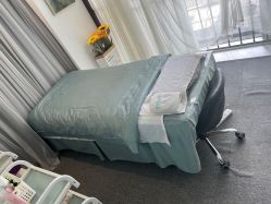 -YooMee优美智能科技美肤机构