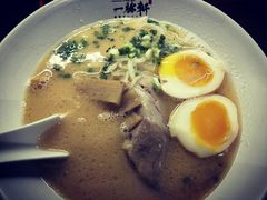 -一豚轩·烧鸟·豚骨拉面(五四路店)