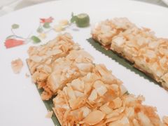 脆皮杏片小棠菜-海逸海鲜酒家(古北店)