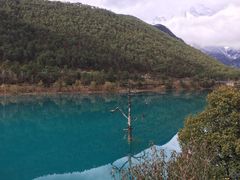 -玉龙雪山游客服务中心