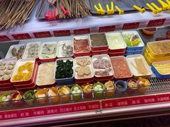 -钢管厂五区小郡肝串串香火锅(人民广场店)