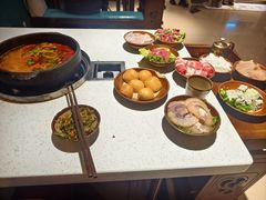 -贵府酸汤牛肉火锅·贵州老字号(飞山街店)