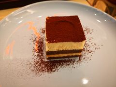 -必胜客(东大桥店)