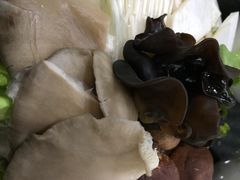 菌菇拼盘-潮汕美牛肉丸火锅店(天宁寺店)