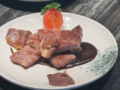 -雍容荟帝王蟹活龙虾展台自助(IFS黑金店)