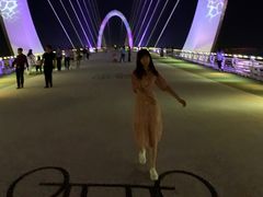 -南京眼步行桥