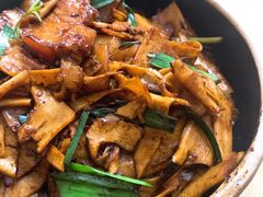 五花肉焖笋-和记菜馆